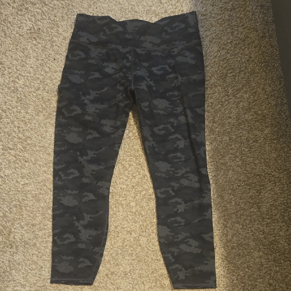 Fabletics Camouflage Leggings